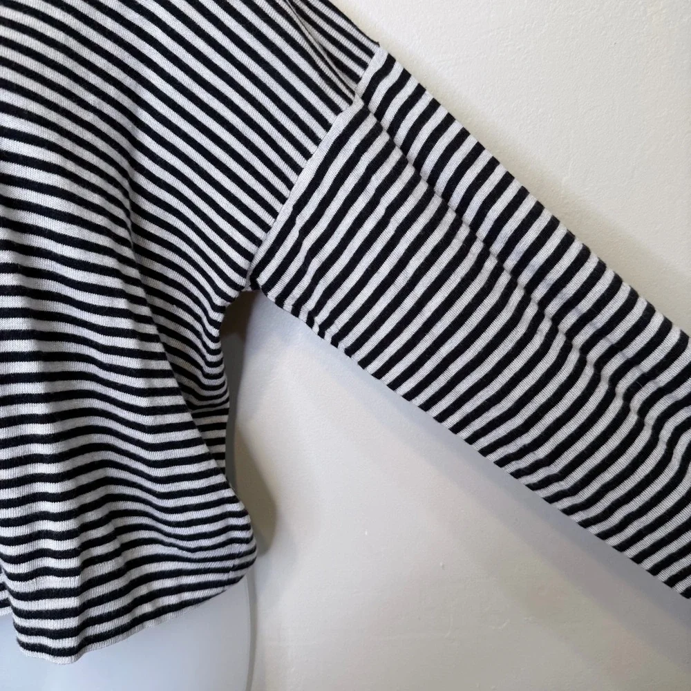 Splendid | Striped Boxy Crop Top Stretchy Lightweight Sweater - Picture 6 of 12